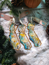 Load image into Gallery viewer, Holiday Ornament- California Coast with pressed poppy