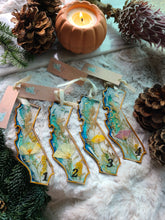 Load image into Gallery viewer, Holiday Ornament- California Coast with pressed poppy