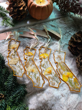 Load image into Gallery viewer, Holiday Ornament- California Coast with pressed poppy