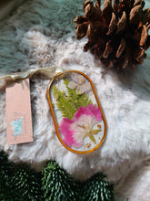 Load image into Gallery viewer, Holiday Ornament- geometric shapes with pressed flowers