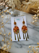 Load image into Gallery viewer, Spring Collection-Vintage Glass beads, marigold