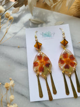 Load image into Gallery viewer, Spring Collection-Vintage Glass beads, marigold