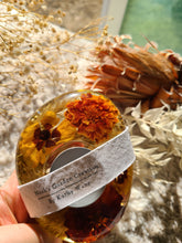 Load image into Gallery viewer, Tea ligh candle holder, marigolds, real dried flower in resin, organic pebbled shape