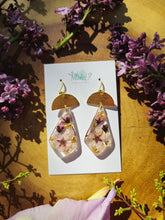Load image into Gallery viewer, Pink plum blossom Earrings