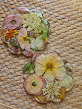 Load image into Gallery viewer, *DOWN PAYMENT* Custom Bridal Bouquet Preservation