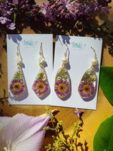 Load image into Gallery viewer, Pink Chrysanthemum Earrings