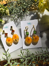 Load image into Gallery viewer, Little marigold on posts