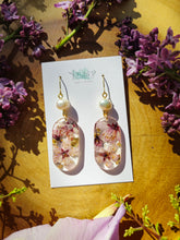Load image into Gallery viewer, Pink plum blossom Earrings