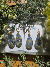 Load image into Gallery viewer, Forget-me-not Earrings