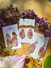 Load image into Gallery viewer, Pink Yarrow Earrings
