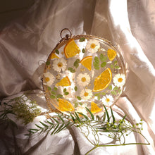 Load image into Gallery viewer, Round Floral Orange Slice Clutch, resin clutch, removable golden crossbody chain, 7 inches in diameter