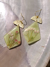 Load image into Gallery viewer, Spring collection-jade green blossom, real pressed flower in resin, hammered brass,