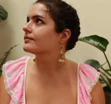 Load image into Gallery viewer, Spring collection-dusty pink blossom, real pressed flower in resin, hammered brass, geometric earring