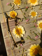 Load image into Gallery viewer, Yellow Daisy Tray, charcuterie board,12 inches x 10 inches, metal twig handle, made with FDA food safe resin