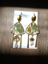 Load image into Gallery viewer, Spring translucent collection- eucalyptus, baby's breath, real pressed flowers in resin, jade bezel