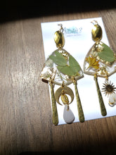 Load image into Gallery viewer, Spring translucent collection- eucalyptus, baby's breath, real pressed flowers in resin, jade bezel