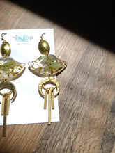 Load image into Gallery viewer, Spring translucent collection- Moon Beam eucalyptus, baby's breath, real pressed flowers in resin