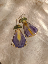 Load image into Gallery viewer, Iris Petal Dangles, real pressed flower in resin, hammered brass