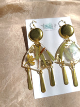 Load image into Gallery viewer, Spring collection-eycalyptus, real pressed flower in resin, hammered brass,