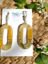 Load image into Gallery viewer, Summer Fruity Collection- orange fruit loop with fresh water pearl