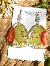 Load image into Gallery viewer, Summer Fruity Collection- Strawberry kiwi drop with fresh water pearl