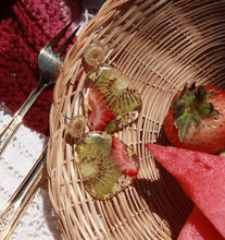 Load image into Gallery viewer, Summer Fruity Collection- Strawberry kiwi drop with stainless steel stud top