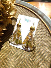 Load image into Gallery viewer, Fall Collection- Garden statement dangles, brass top