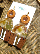 Load image into Gallery viewer, Fall Collection- Garden Chandelier, walnut wood accent