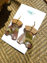 Load image into Gallery viewer, Fall Collection- Simple Garden Arch, walnut wood top