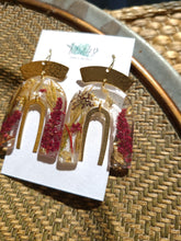 Load image into Gallery viewer, Fall Collection- Deep Red Celosia Garden Rainbow Arch