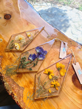 Load image into Gallery viewer, Sweet Pea Wall Decor- Unique wooden frame, real pressed flowers