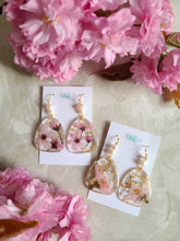 Load image into Gallery viewer, Spring Collection- Blossom dangles, natural pebble shape, freshwater pearl