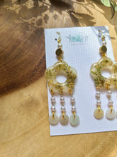 Load image into Gallery viewer, Jade Flower Collection- Jade flower drop with pearls