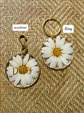 Load image into Gallery viewer, Large Dog Tag- White Daisy, 2 inches in diameter