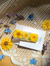 Load image into Gallery viewer, Small Garden Yellow Daisy hair clips, 2.25 inches clips
