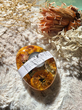 Load image into Gallery viewer, Tea ligh candle holder, orange slices, real dried flower in resin, organic pebbled shape
