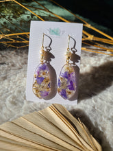 Load image into Gallery viewer, Hydrangea, blue corn flower earrings
