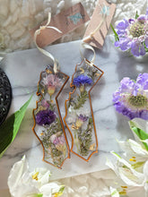 Load image into Gallery viewer, Holiday Ornament- California Cornflower
