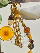 Load image into Gallery viewer, Yellow Daisy Bag Charm
