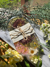 Load image into Gallery viewer, Spring Garden Chrysanthemum Vanity Tray, 7 inches x 3.75 inches
