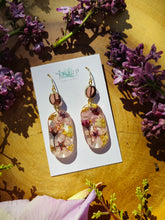 Load image into Gallery viewer, Pink plum blossom Earrings
