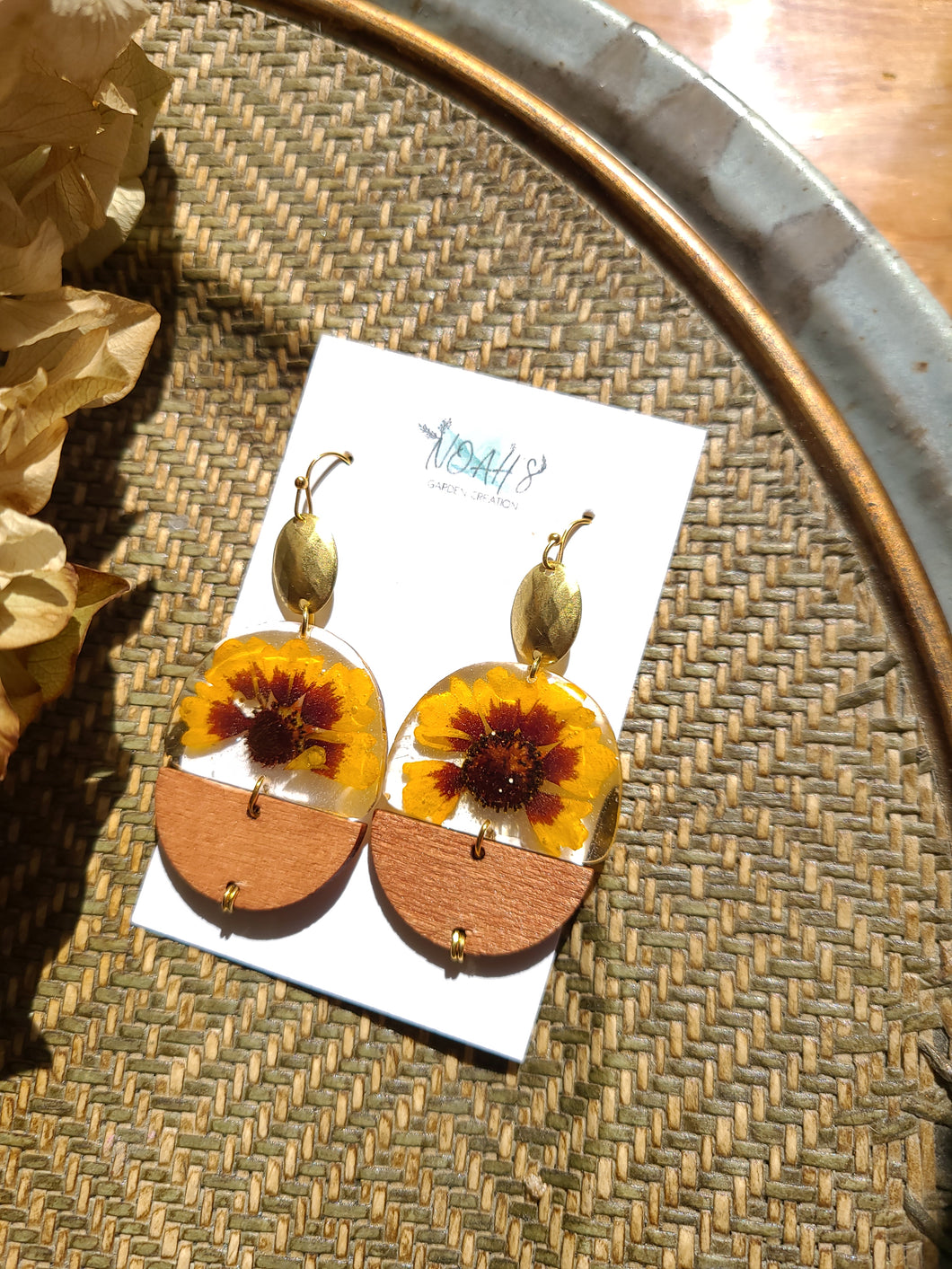 Fall Collection- Coreopsis sunset, wooden half circle